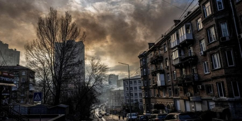 Частину столиці знеструмлено. В Укренерго розповіли, чи готуватися до відключень